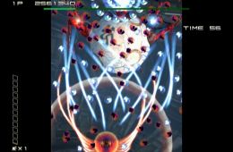 Скриншот из игры «Ikaruga»