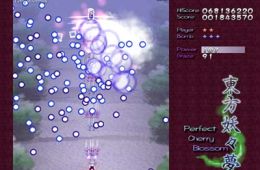 Скриншот из игры «Touhou Youyoumu: Perfect Cherry Blossom»