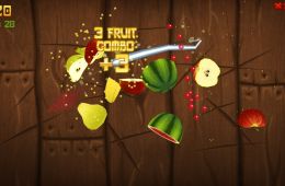 Скриншот из игры «Fruit Ninja»