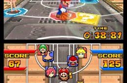 Скриншот из игры «Mario Hoops 3-on-3»
