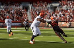 Скриншот из игры «Madden NFL 24»