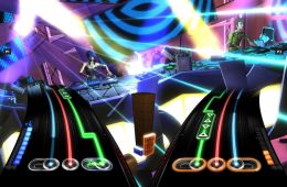 Скриншот из игры «DJ Hero 2»