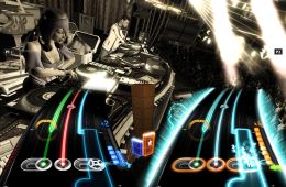 Скриншот из игры «DJ Hero 2»