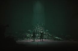 Скриншот из игры «Little Nightmares III»