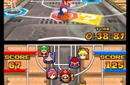 Скриншот из игры «Mario Hoops 3-on-3»