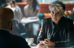 Вниз по кладбищенской дороге