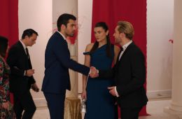 Постучись в мою дверь в Москве