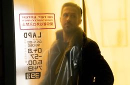 Бегущий по лезвию 2049