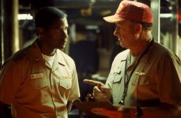 Багровый прилив