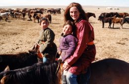 Дикие лошади Монголии с Джулией Робертс