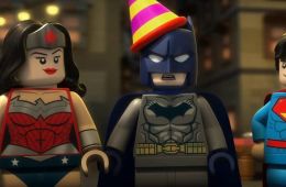 LEGO. Бэтмен: Супер-герои DC объединяются