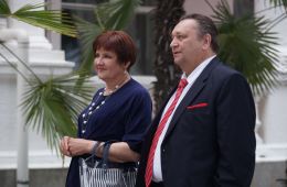 Старушки в бегах. Крымские каникулы