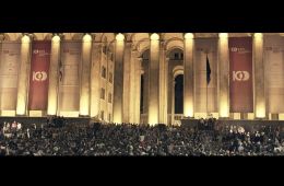 Raving riot: Рейв у парламента