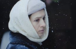 В сторону от войны