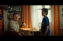 Неличная жизнь