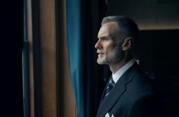 По кладбищенской дороге