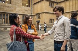 Макстон-холл