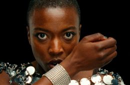 Отражение в мёртвом алмазе