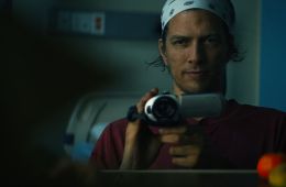 Дикие парни: Незнакомцы в городе