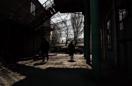 По законам военного времени