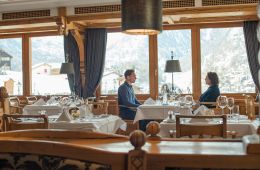 Ночной администратор