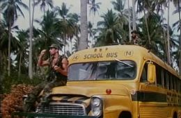 Военный автобус