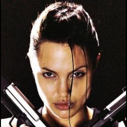 Лара Крофт 270