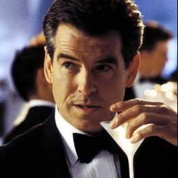 Джеймс Бонд 1001