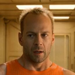 Корбен Даллас 320