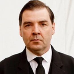 Джон Бейтс 359