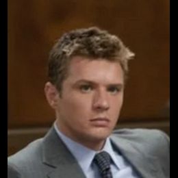 Луис Руле 307