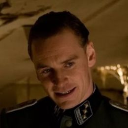 Арчи Хикокс 365