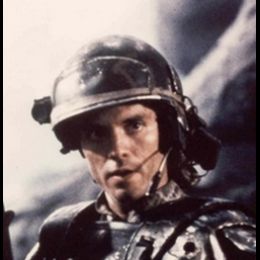 Дуэйн Хикс 117