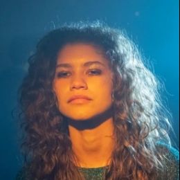 Ру Беннет 127