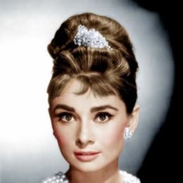 Холли Голайтли 64