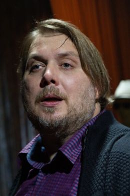 Николас Бро