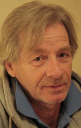 Александр Вдовин