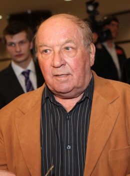 Лев Дуров