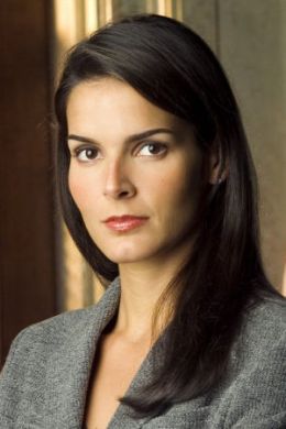 Энджи Хармон