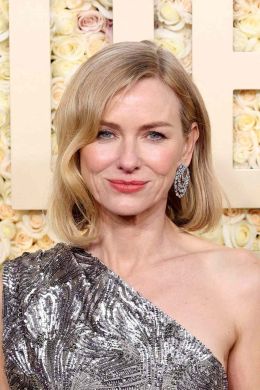 Наоми Уоттс