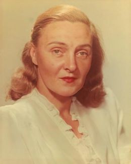 Елена Кузьмина