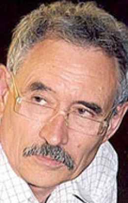 Юрий Елхов
