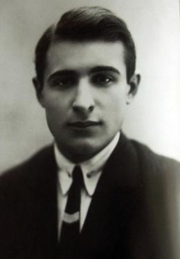Лев Потемкин
