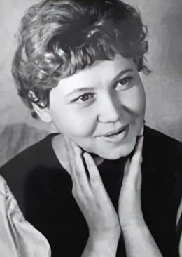 Галина Стаханова