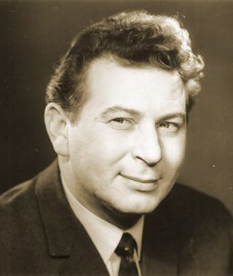 Борис Горбатов