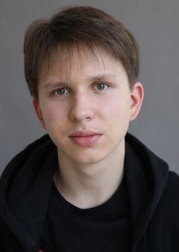 Александр Булатов