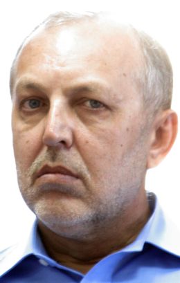 Юрий Макаров