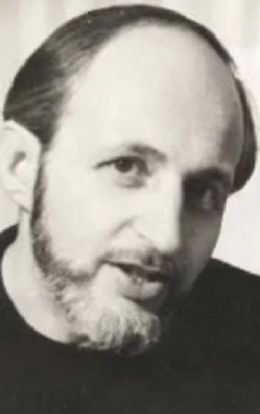 Александр Боголюбов