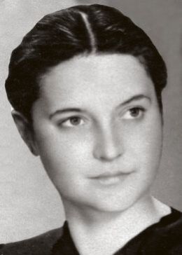 Кира Канаева