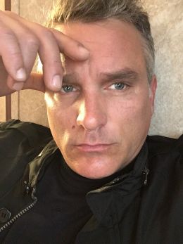 Крис Уильям Мартин